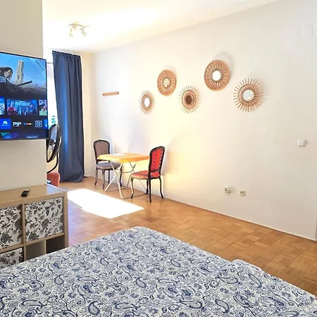 Mi Casa 11
