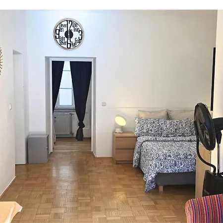 Mi Casa 11 * Γκρατς